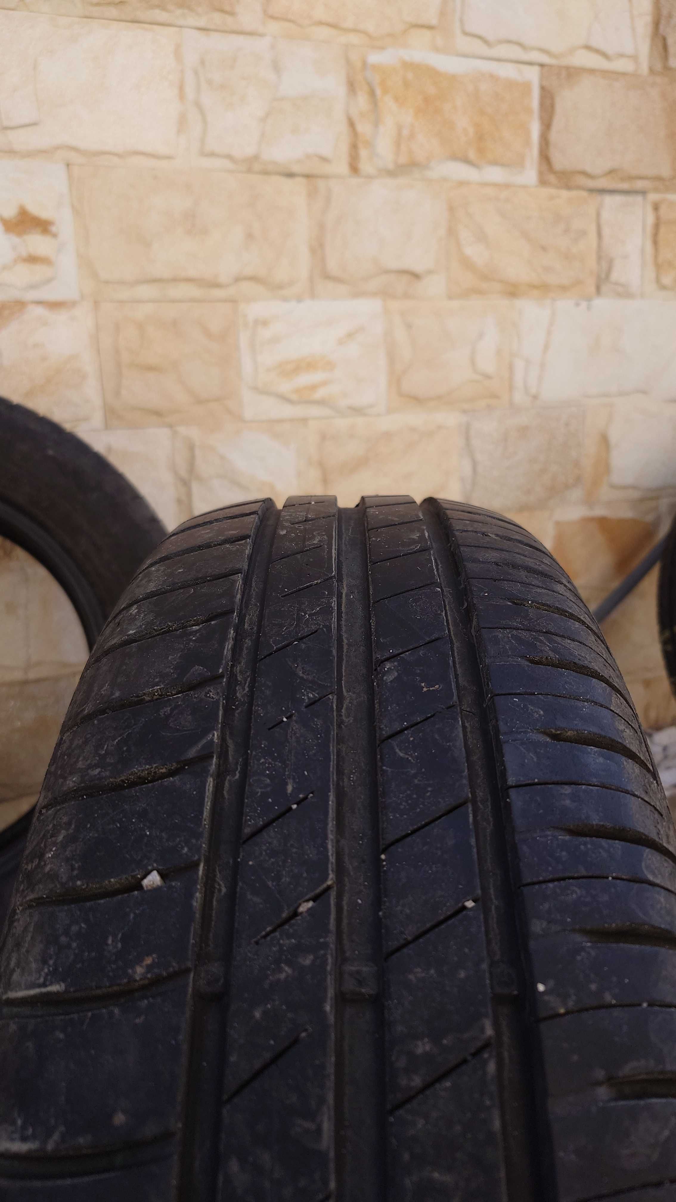 Летни гуми Good Year Efficient Grip Performance 185/65 R15