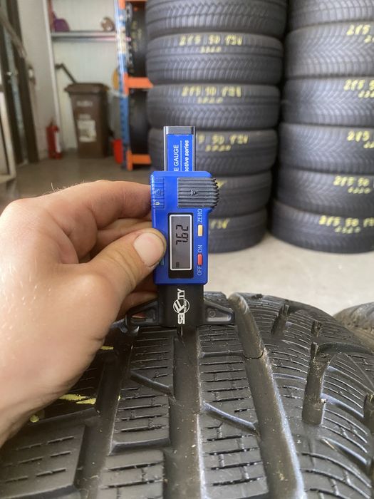 Anvelope iarna 205/50/17 Pirelli Sottozero 2 RFT 205 50 17 R17