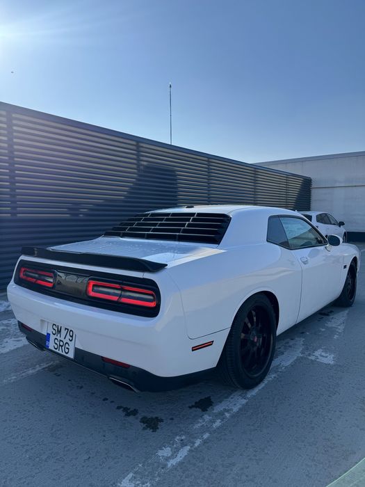 Dodge challenger 2016 variante