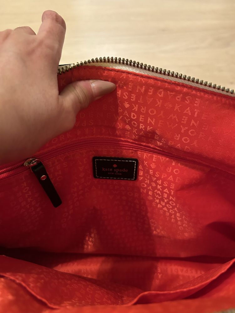 Ориганална чанта “ kate spade new York”