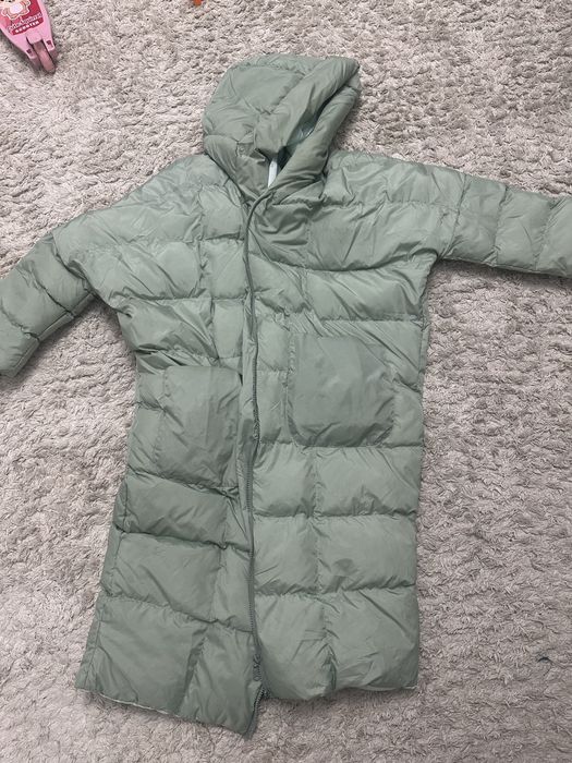 Продам пуховик зима