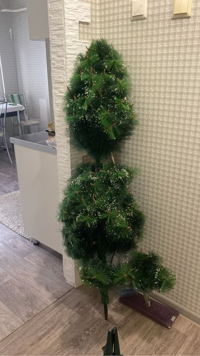 Елка пышная с белым снегом 1,5 м