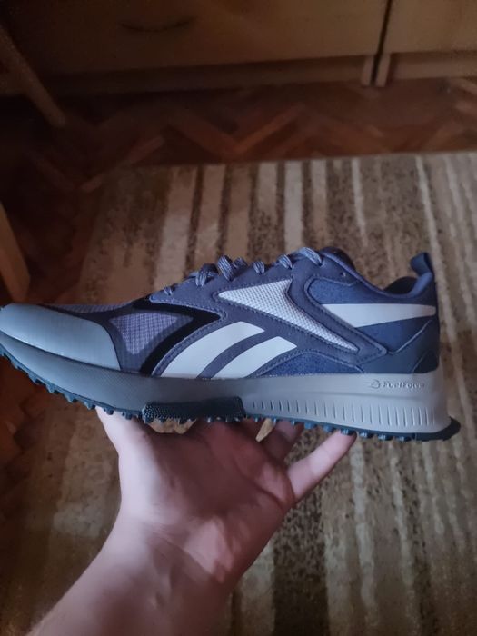 Adidași noi - Reebok Lavante Trail 2