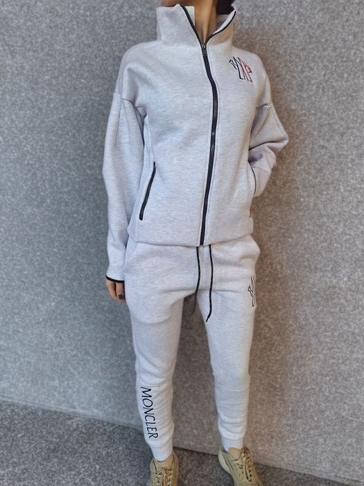 Ватирани дамски екипи moncler