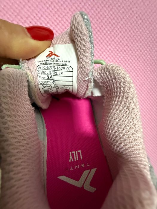 Adidași fete Decimas, marimea 24, model Nou cu glitter