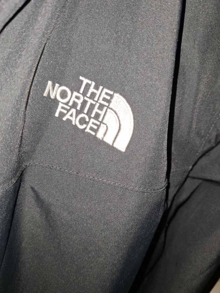 Vand Geaca Anti-vant/Windbreaker The North Face x Goretex marimea XXL