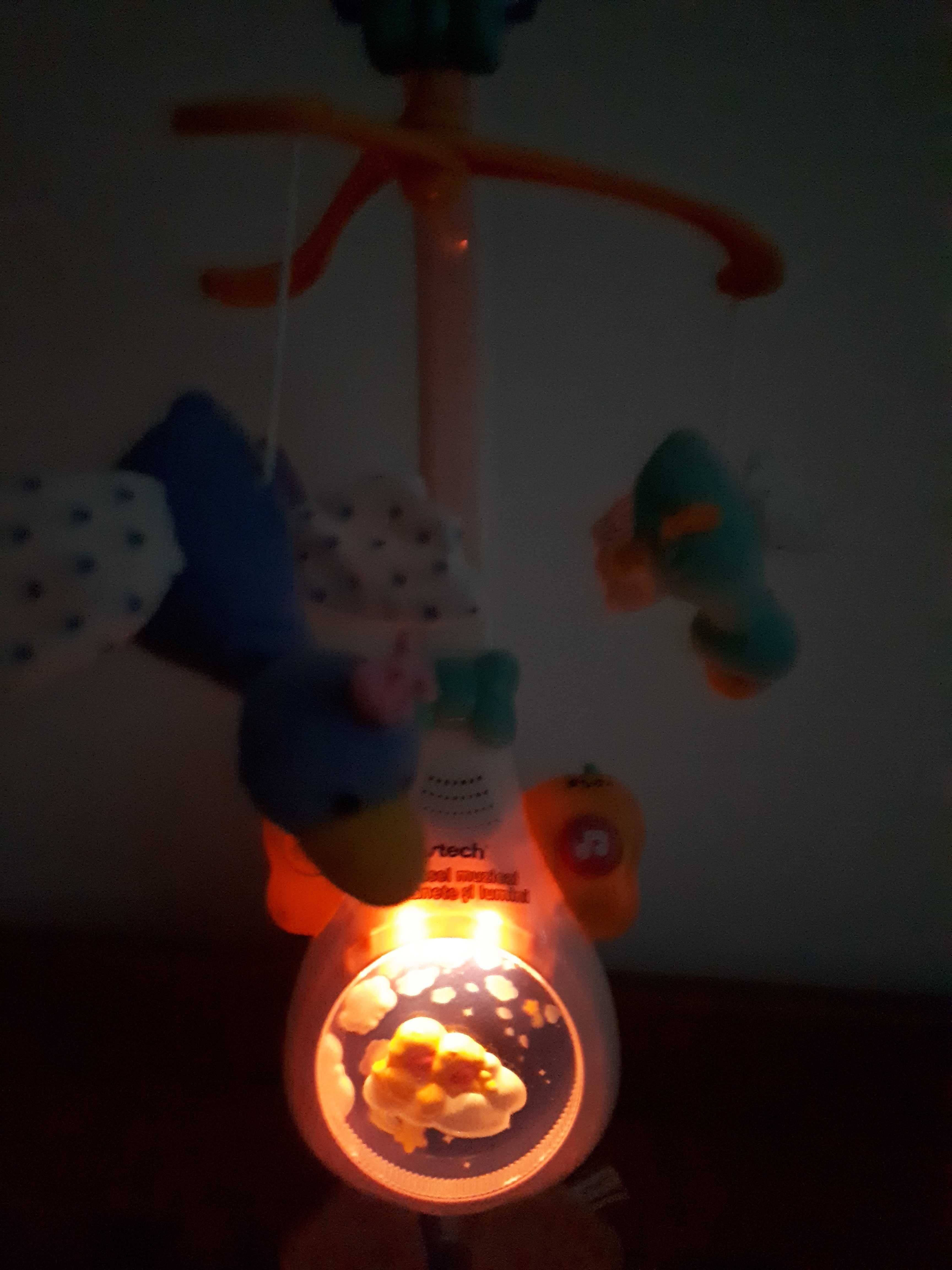 Carusel muzical cu sunete si lumini 3 in 1