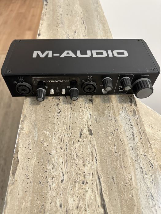 Vand placa de sunet M Audio