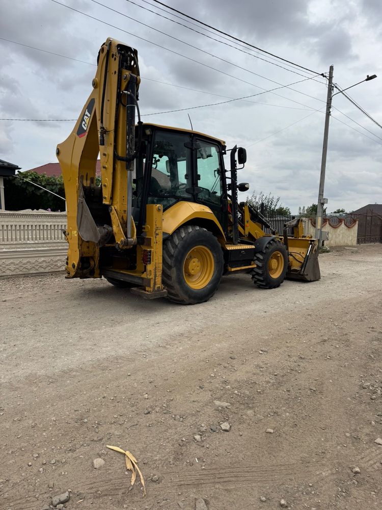 Buldoexcavator Caterpillar!!