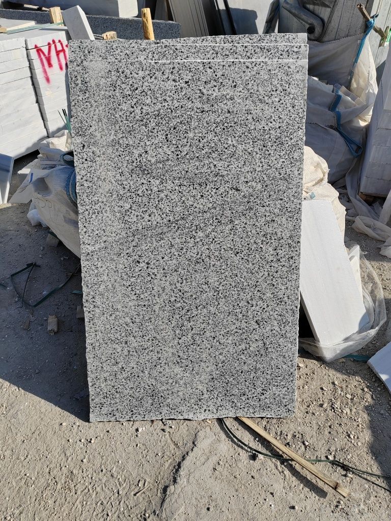 Granit și marmură