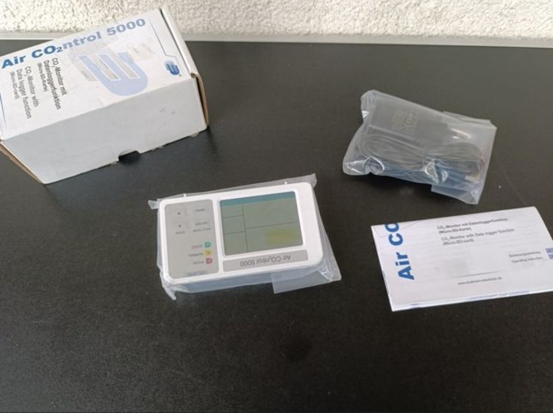 masurare dispozitiv statie meteorologica monitor co2 5000 airco2ntrol