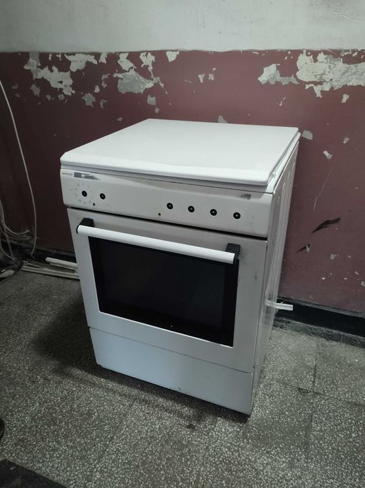 Електрическа готварска печка SNAIGE