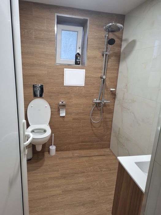 Дава се под наем Многостаен апартамент в Казанлък - 130 кв.м за 382.5 € - Снимка #11