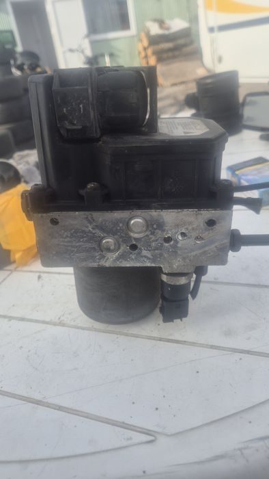 ABS за Тойота Авенсис Т25 и Корола Версо 2003- 2008г