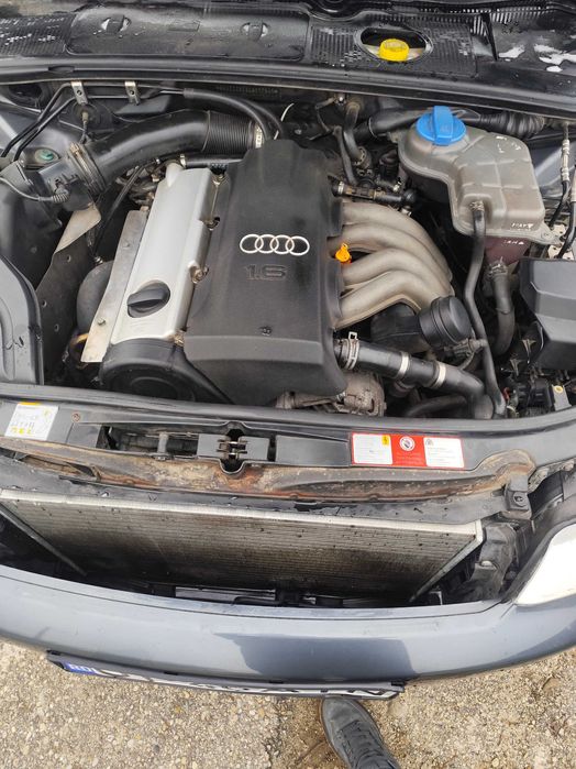 Audi A4 b6 1.6 benzina