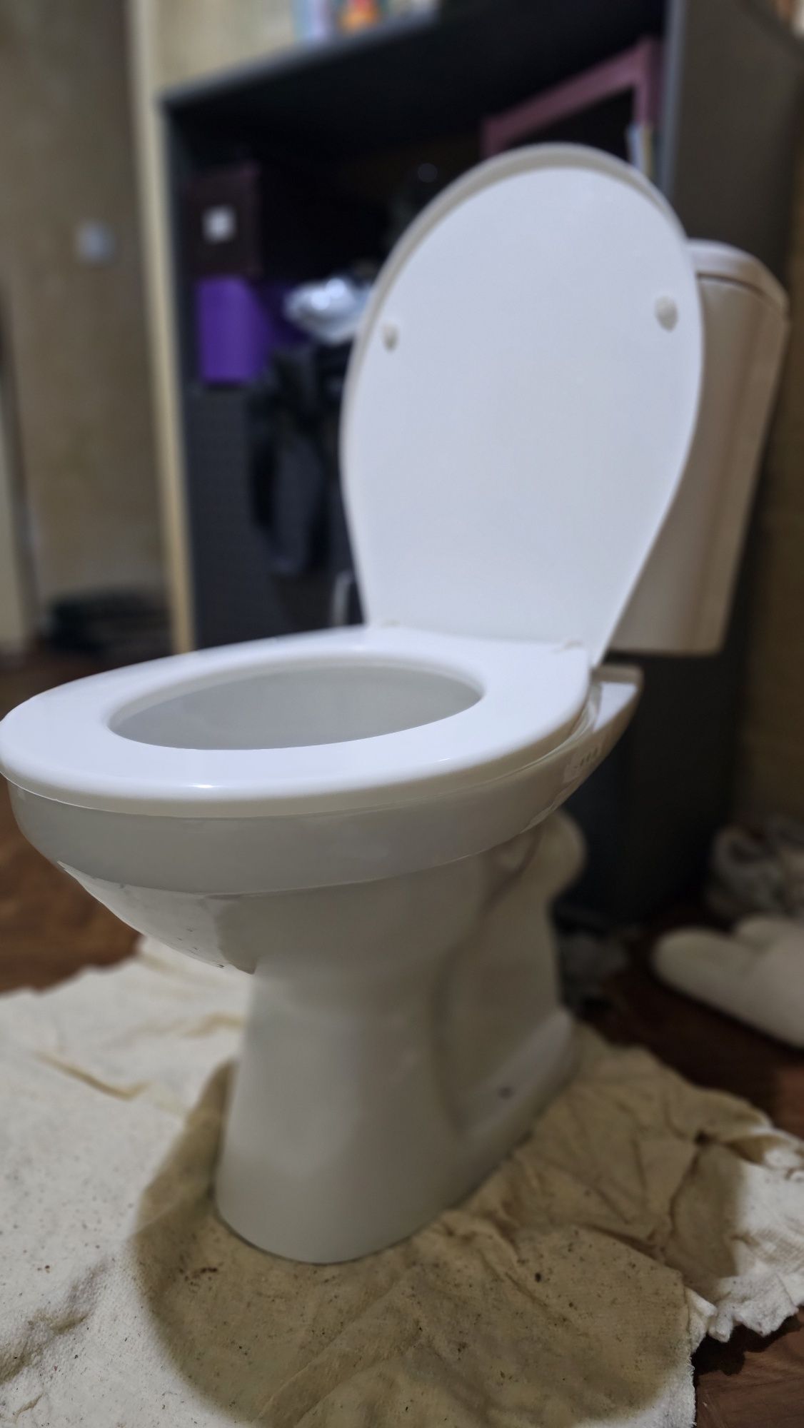 Продаётся Унитаз