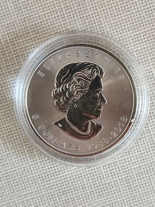 Сребърни монети от 1 тройунция 999 чисто сребро