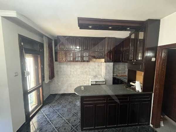 Продава се Тристаен апартамент в Пловдив, Мараша - 96 кв.м за 957 €/кв.м - Снимка #3