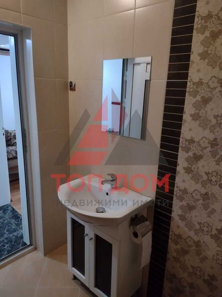 Дава се под наем Етаж от къща в Варна, Цветен квартал - 70 кв.м за 459 € - Снимка #7