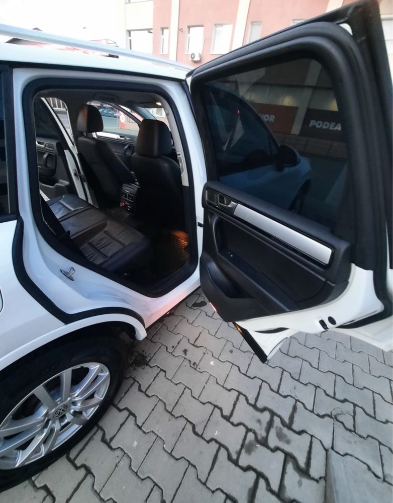 Volkswagen touareg 2013