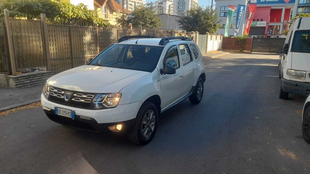 Dacia duster 2014 1.6 benzina Gpl