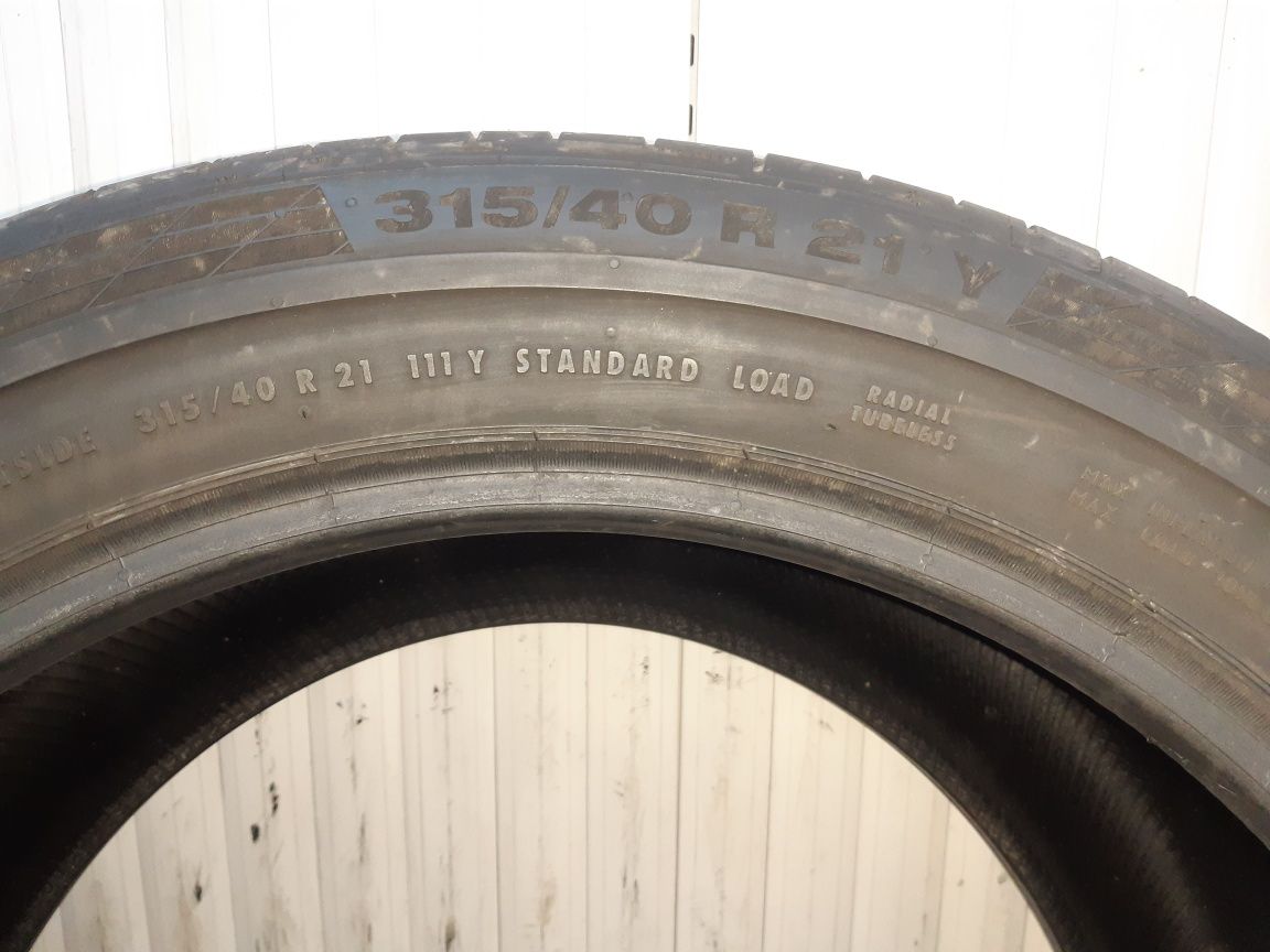 315/40/21  2×Continental vara 111y dot 0216  5,52mm