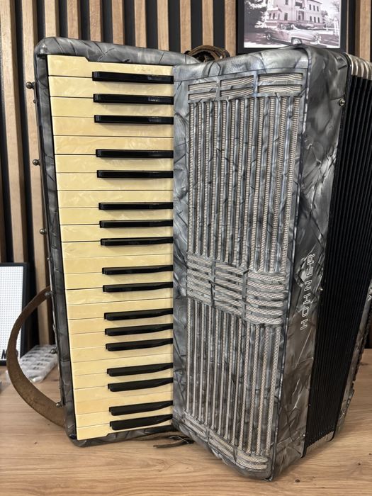 Acordeon Hohner Verdi 3 cu 120 de basi Vergea