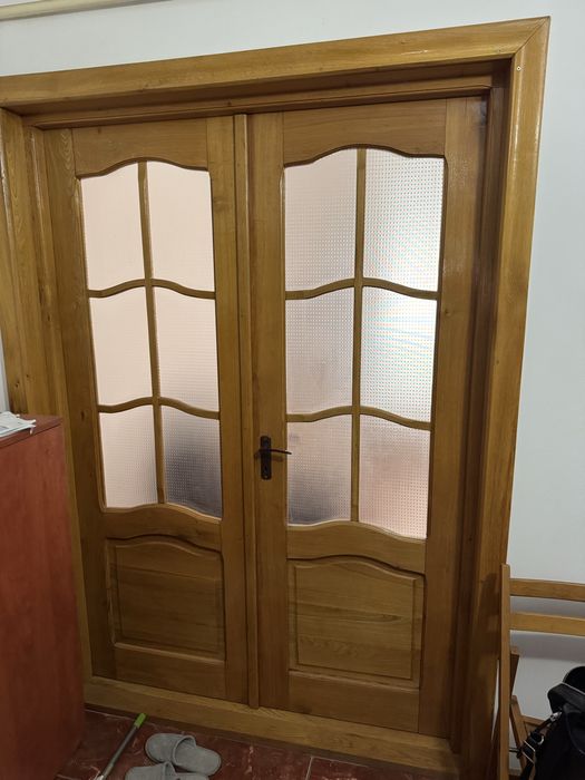 Vand usi de stejar masiv lacuite