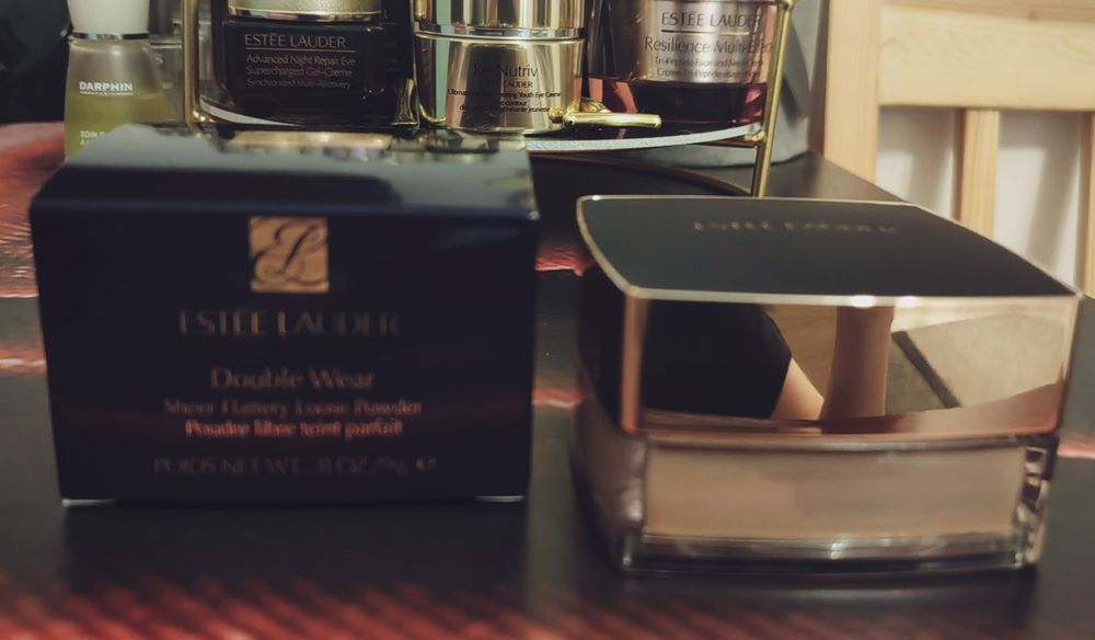 Pudră liberă Double Wear Estee Lauder