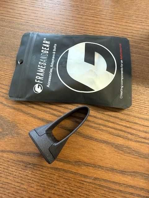 Suport Garmin Varia pentru Canyon Speedmax S31/ S32