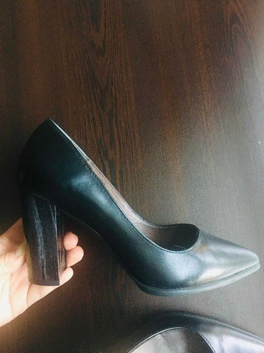 Обувки, елегантни, дамски 36 номер, естествена кожа