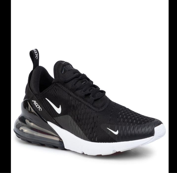 Adidasi noi numar 44