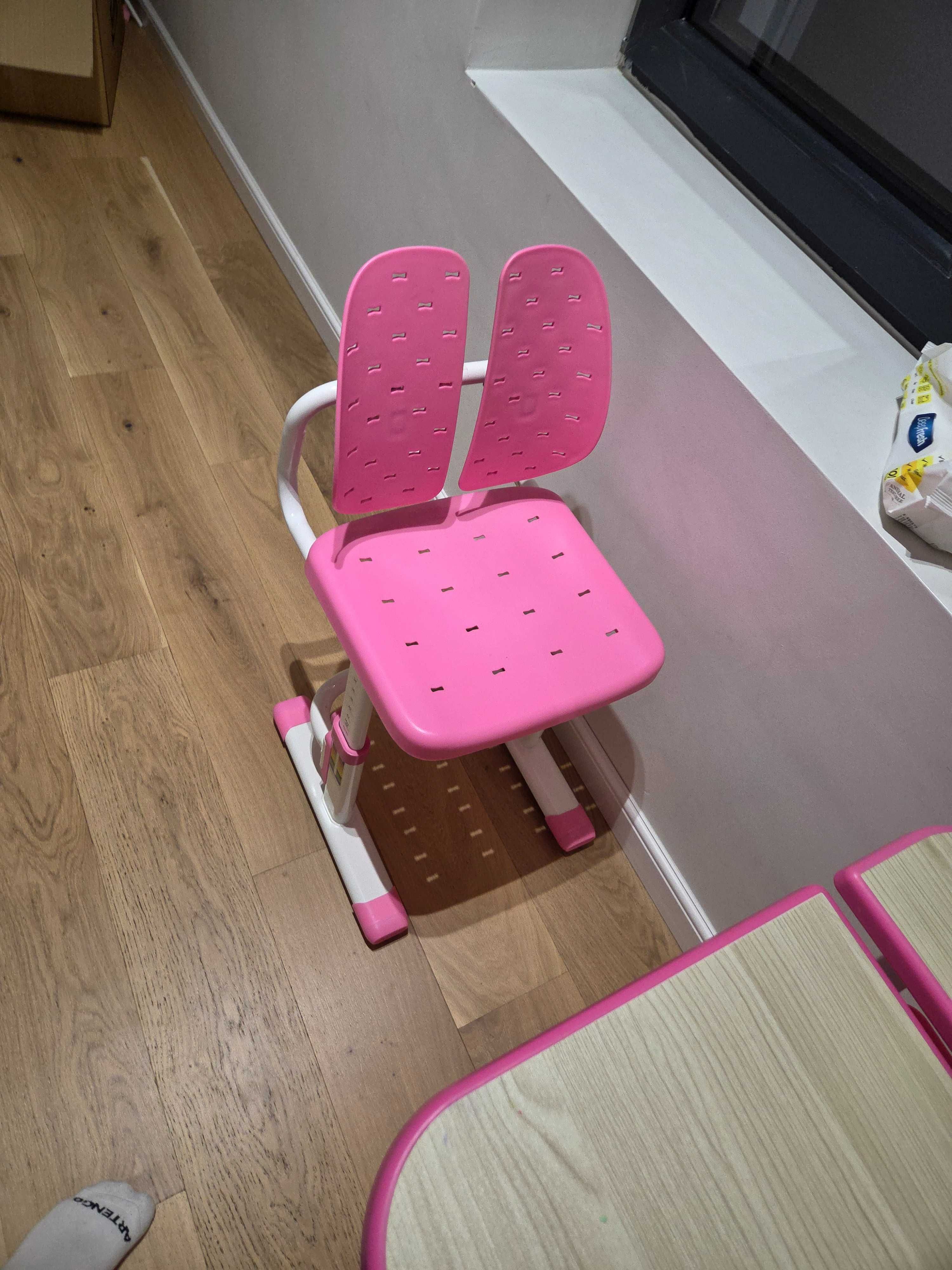 Birou si scaun ergonomic copii roz ErgoK