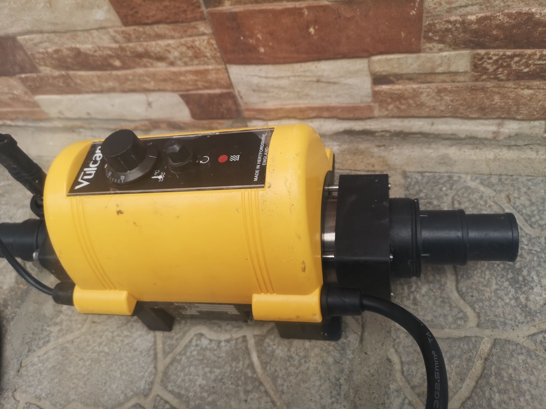 Отоплител За Джакузи Басейн 3kw 220V