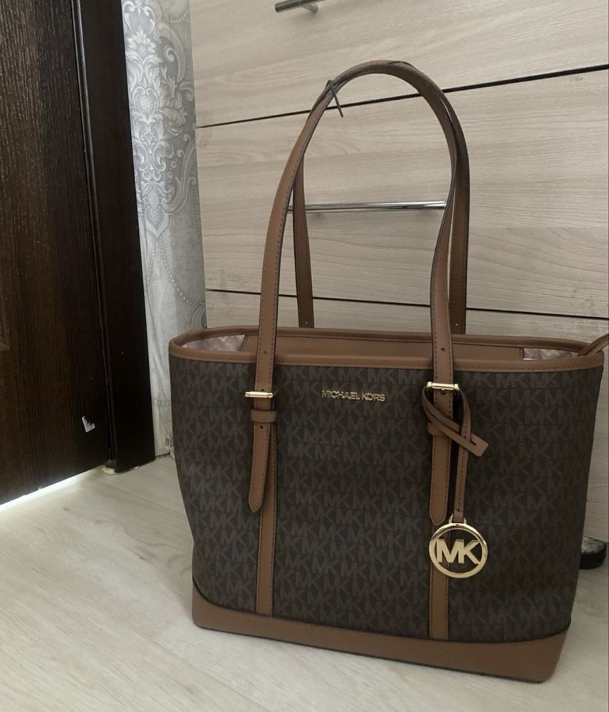 Срочно продамммм