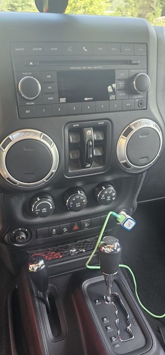 Jeep Wrangler Sahara 2.8 CRD  an 2015 68.000 km impecabil