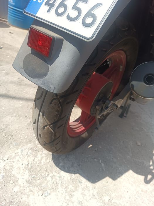 Продавам Kawasaki GPz500s