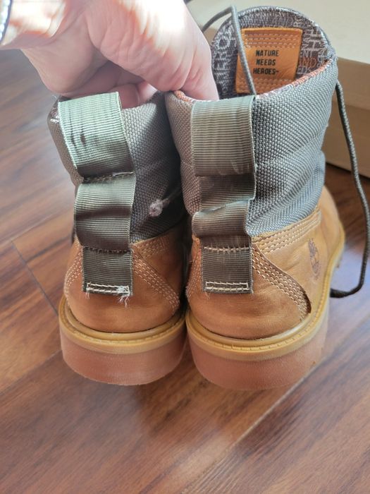 Ghete baiati timberland marimea 38 (25cm)
