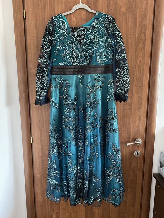 Rochie de ocazie, de nunta, marimea 44, culoare albastru