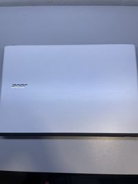 Ноутбук Acer E5-576 n16q2 Intel Core i3-6006U