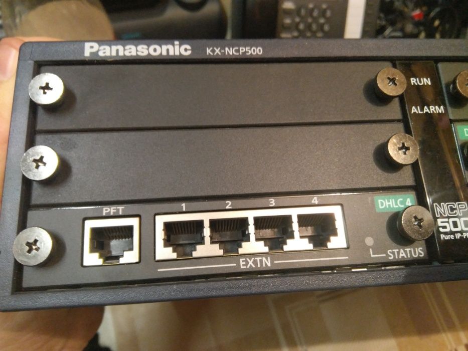 Телефонна централа Panasonic KX-NCP 500 в отлично състояние
