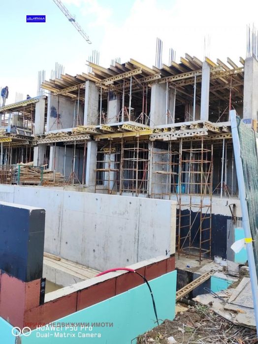 Продава се Многостаен апартамент в София, Малинова долина - 280 кв.м за 1209 €/кв.м - Снимка #1