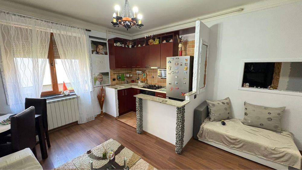 Apartement . Codlea str negoiu