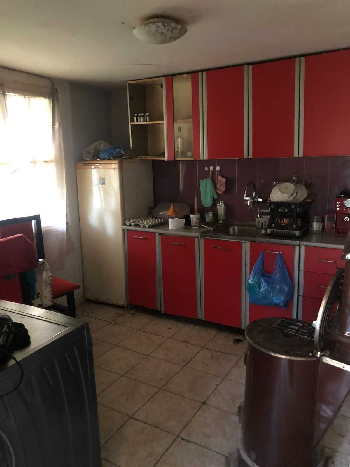 Продава КЪЩА, с. Нови хан, кв. Побит камък