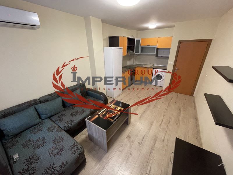 Дава се под наем Двустаен апартамент в Варна, Левски - 60 кв.м за 459 € - Снимка #2