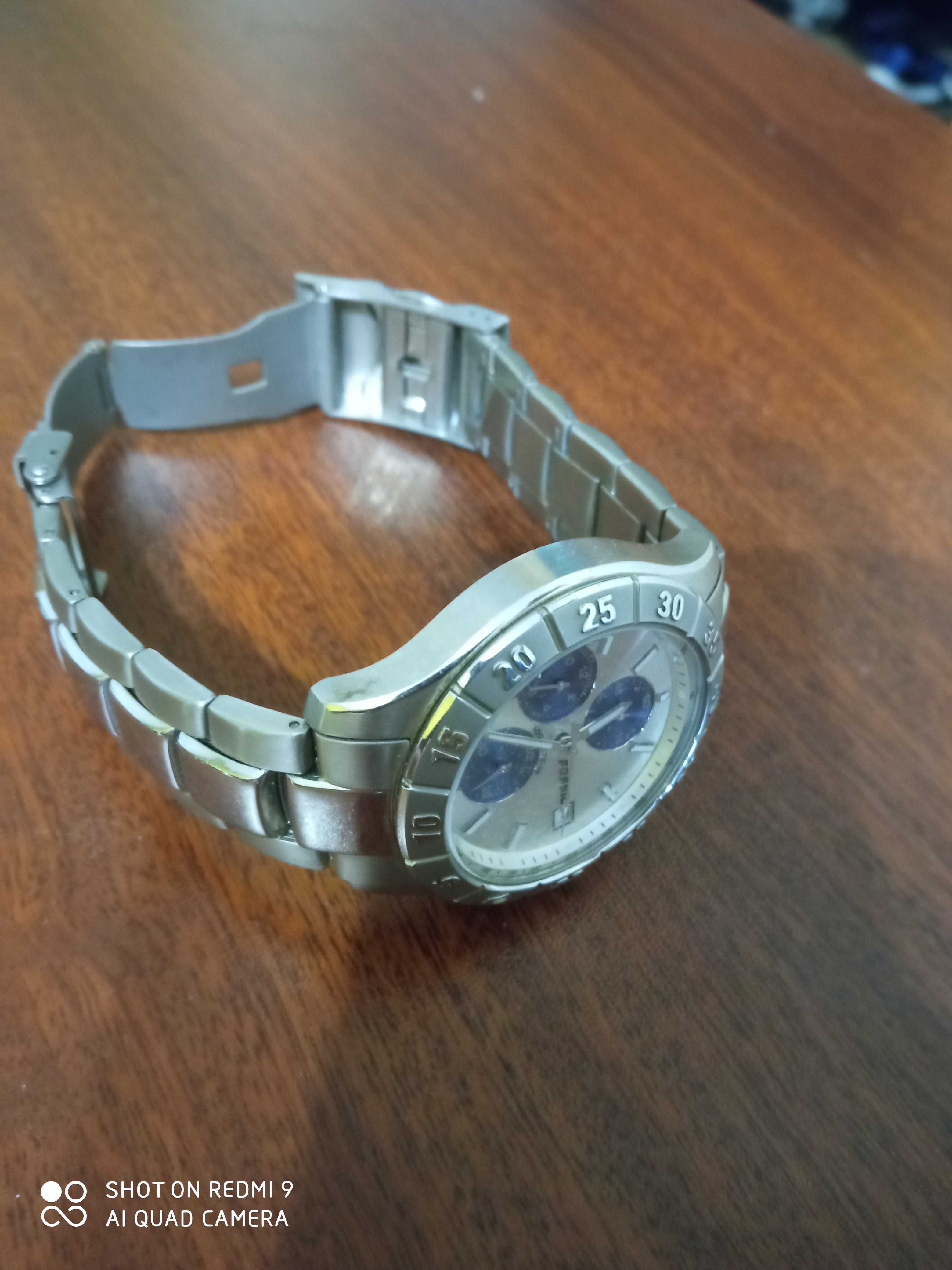 Часовник FOSSIL BLUE хронограф