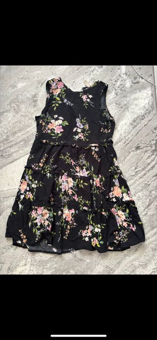 Rochie h&m xs cu flori