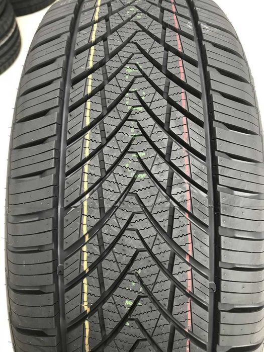 Всесезонни  спорт пакет TRACMAX 225/40 R18 и 255/35 R18 НОВ ДОТ !