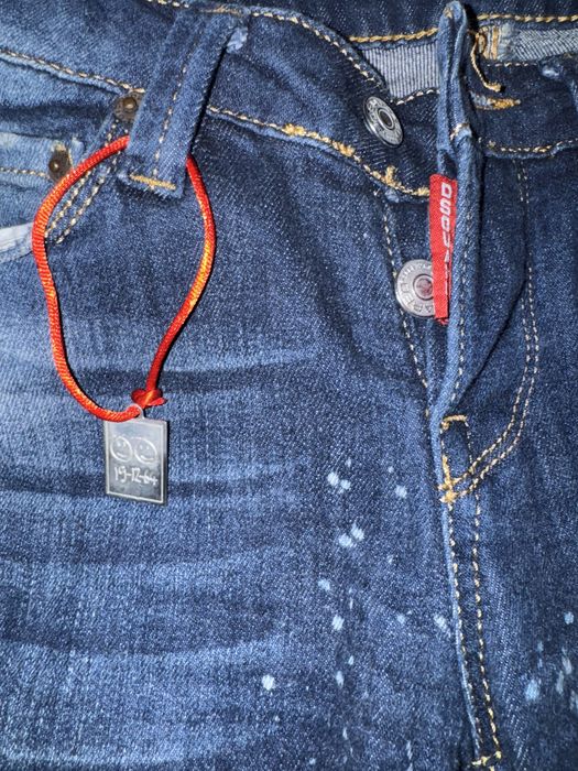 Blugi scurti Dsquareds