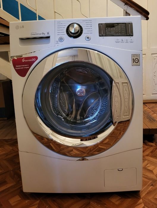 На запчасти стиральная машинка LG Inverter Direct Drive, 6 кг.